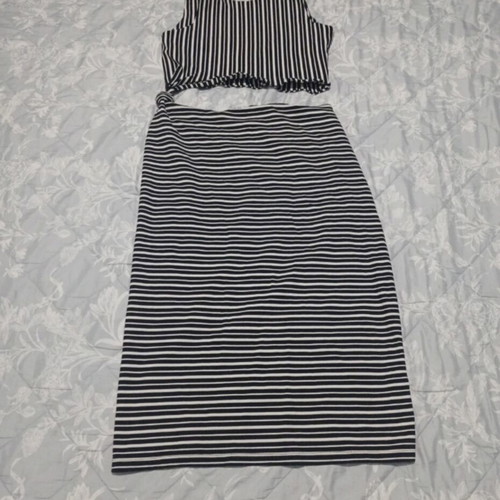 Zara φόρεμα M/L μεταχειρισμένο, μαύρο και άσπρο