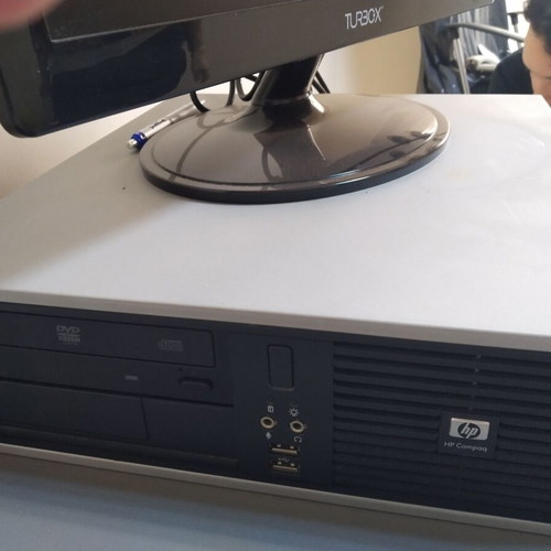 HP desktop computer like new