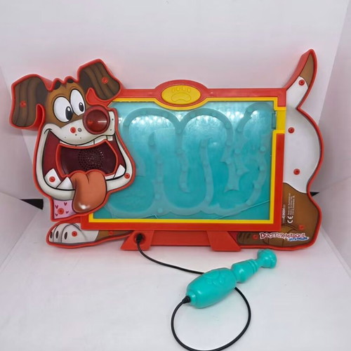 Interactive dog maze game
