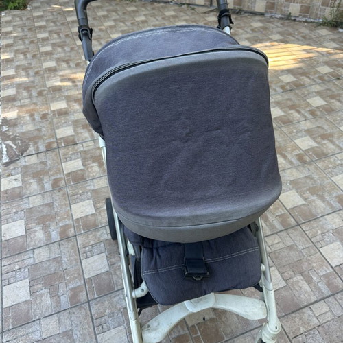 Inglesina stroller with Isofix base, bag and car seat used