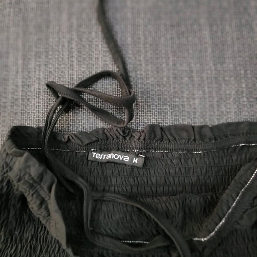 Women's strapless top like new, size M, black