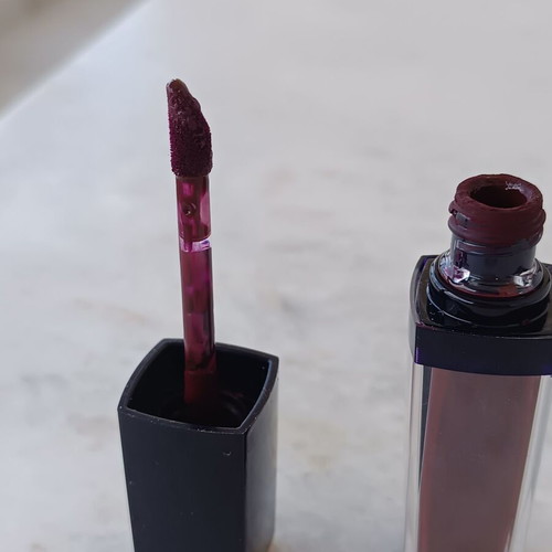 Estee Lauder Mat Lipstick like new, dark burgundy