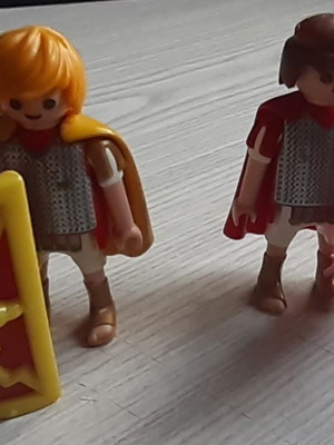 Playmobil Римски войници употребявани, комплект от 2 фигури