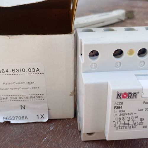 Electrical components new, pack of 14 unused