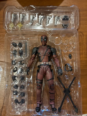 Deadpool figure new