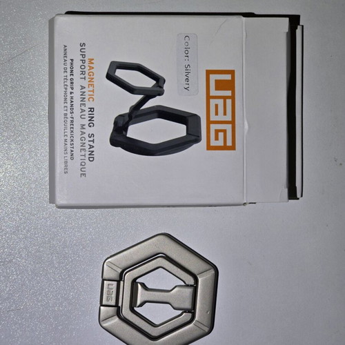 Samsung Galaxy S24 Ultra cases like new