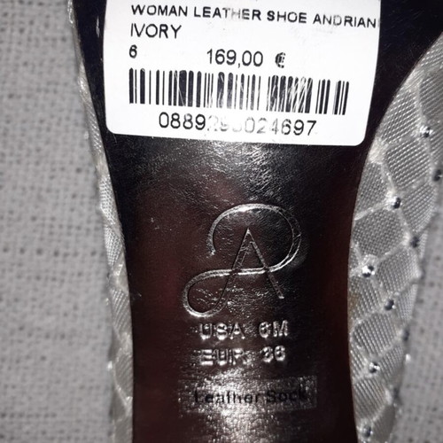 Adrianna Papell shoes white/ivory pumps new, size EU 36