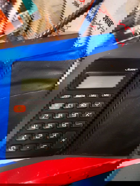 Canon κομπιουτεράκι