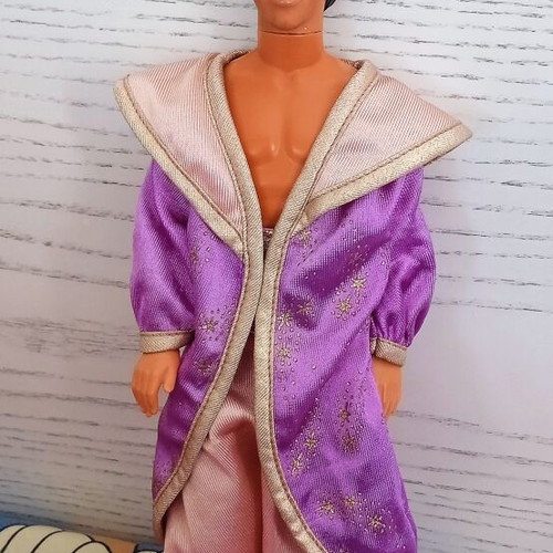 Vintage Aladdin Doll Mattel 1993 Disney, like new