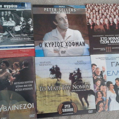 DVD movie set 6 like new
