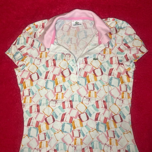 Lacoste cotton T-shirt like new, pink collar, multicolor