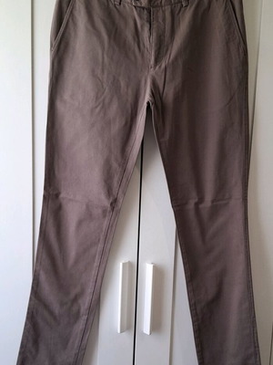 Guy Laroche men's pants gray fabric like new