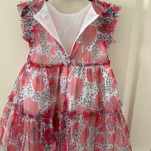 Ebita dress for 3 years old like new, red and white
