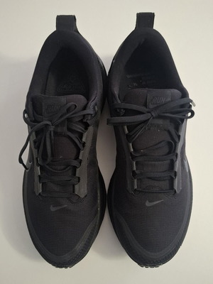 Nike Vomero 18 GORE-TEX καινούργια αθλητικά παπούτσια μέγεθος 43 μαύρα