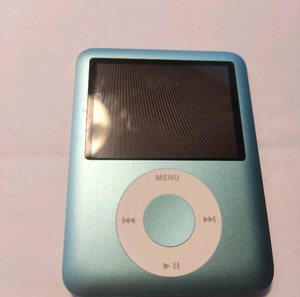 ipod 8 gb Blue