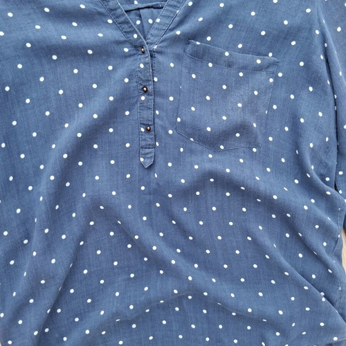 Zara shirt like new, size L, white and blue