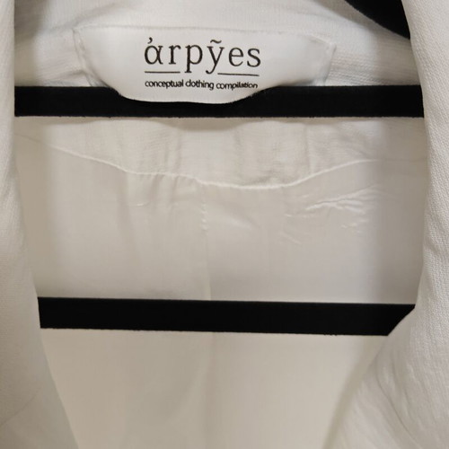 Blazer Arpyes white off white, like new, oversized fit, short sleeve