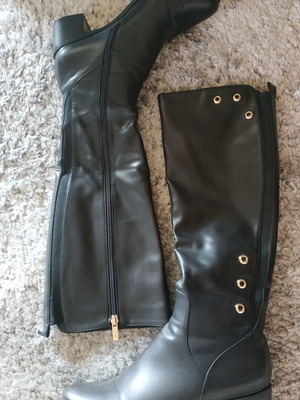 Migato boots used, size 41, black, 4cm heel