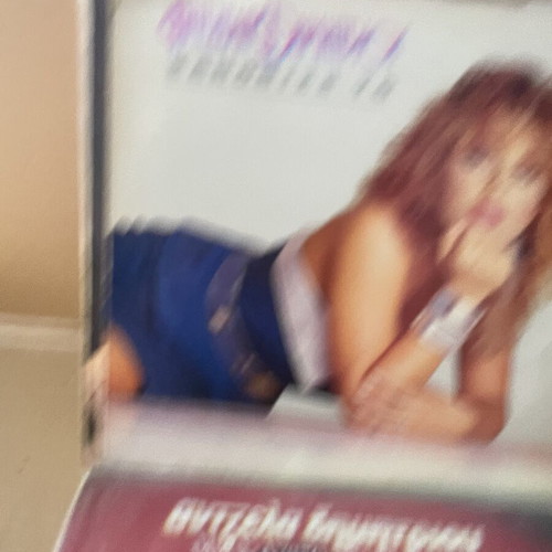 Angela Dimitriou 15 vinyl records used, laiko
