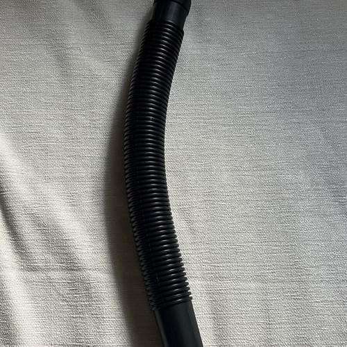 Bruno car vacuum cleaner