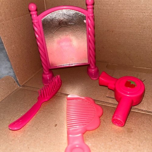 Boudoir toy like new with accessories