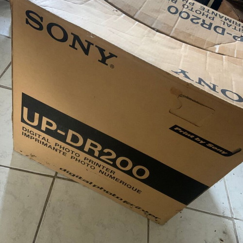 Sony UP-DR200 thermal photo printer like new