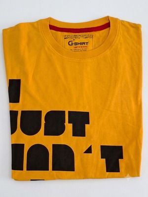 T-Shirt "I Just Can't Get Enough" XL, slightly used, yellow