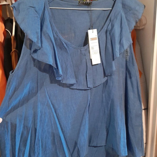 Sisley blouse L new, blue, with ruffles at neckline