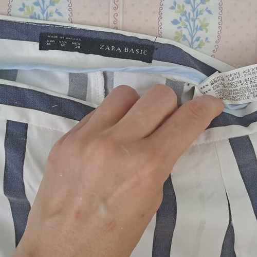 Zara Basic White and Blue Striped Ankle Trousers size M like new