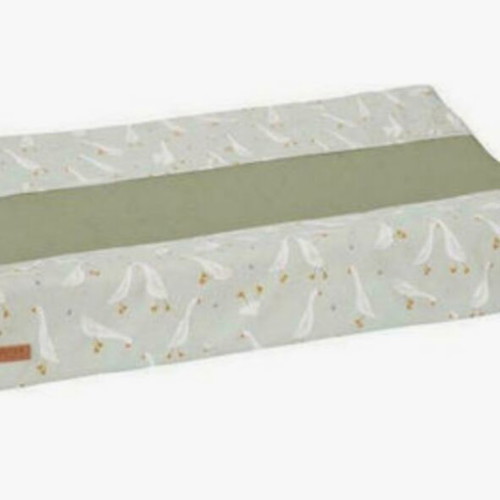 Little Dutch Changing Mat with Mattress and Two Covers used