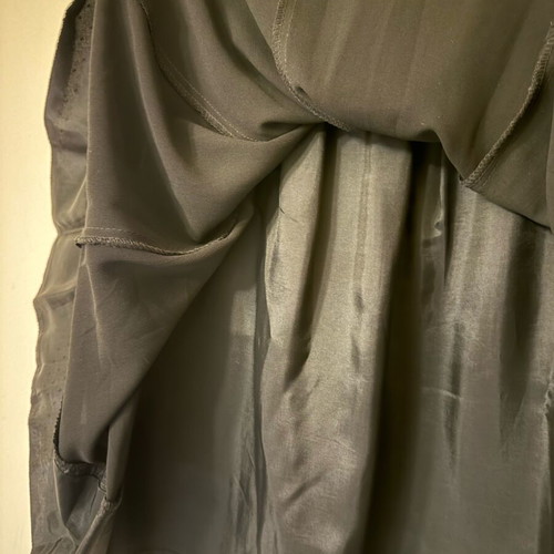 Zara black knee-length skirt like new