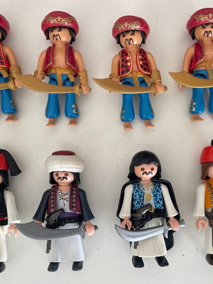 Playmobil Fighters of 1821 like new, custom tsoliades and Turkalbanians warriors