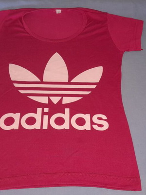 Adidas Originals γυναικείο T-shirt σε φούξια, μέγεθος M