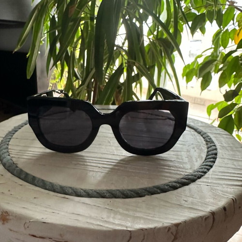 The Glass of Brixton women's black sunglasses new