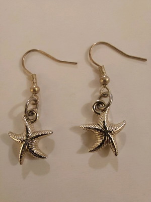 Starfish earrings like new, silver