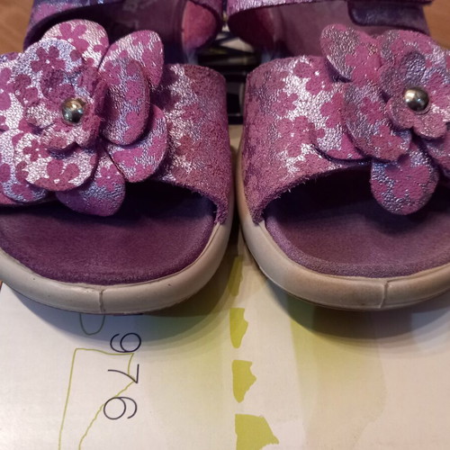 Primigi sandals size 30 used, purple