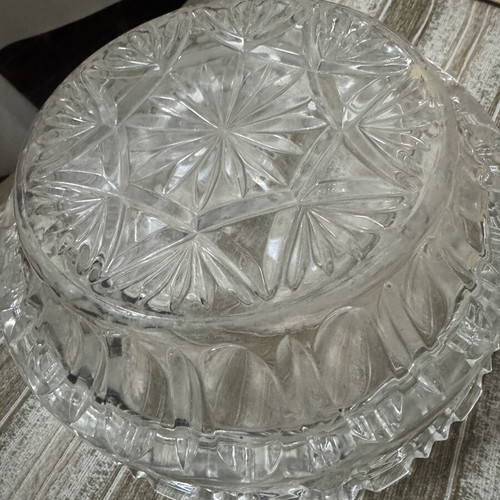Fruit bowl like new, 22 cm diameter, 10 cm height