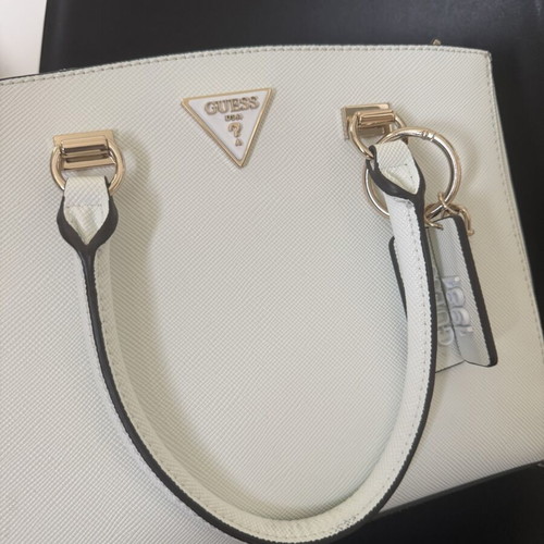 Guess Noelle white shoulder bag