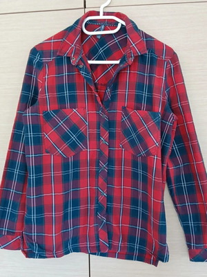 Bershka women's shirt like new, blue and red, size M
