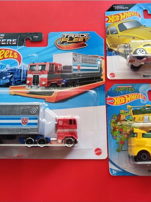 Hot Wheels Transformers & TMNT 3-piece toy car set