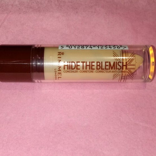 LIPSTICK LOREAL, LIP GLOSS YOUTH LAB, FOUNDATION MAX FACTOR CONCEALER RIMMEL