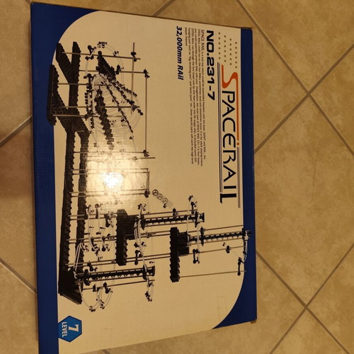 SpaceRail Level 7 educational construction and track game with steel marbles new