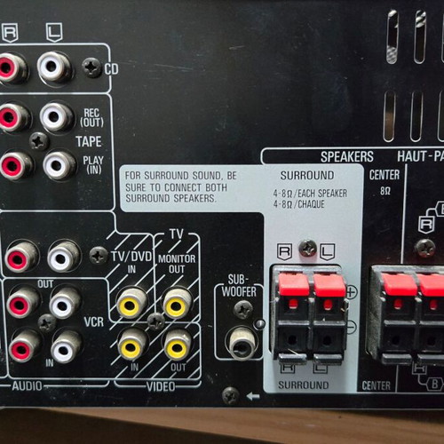 Sound amplifier like new from Canada 120V