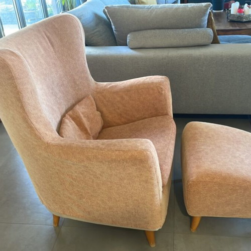 Armchair with footstool like new, removable washable cover