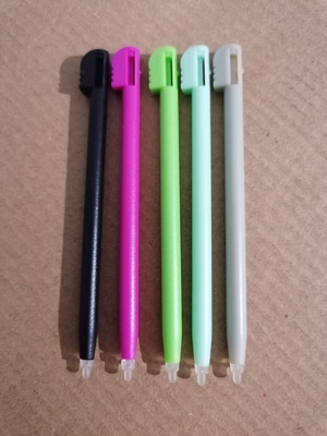 Nintendo DS Lite replacement stylus pens, pack of 5 colors