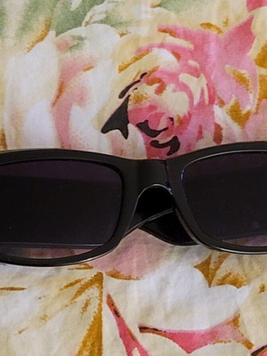 Sunglasses, black and silver