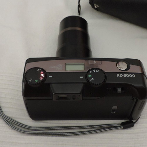 Ricoh RZ 3000 AF Point & Shoot Zoom Film Camera 38-130mm Multi 7 Zone Like New