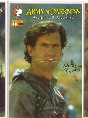 Army Of Darkness Dynamite Comics like new, signed set