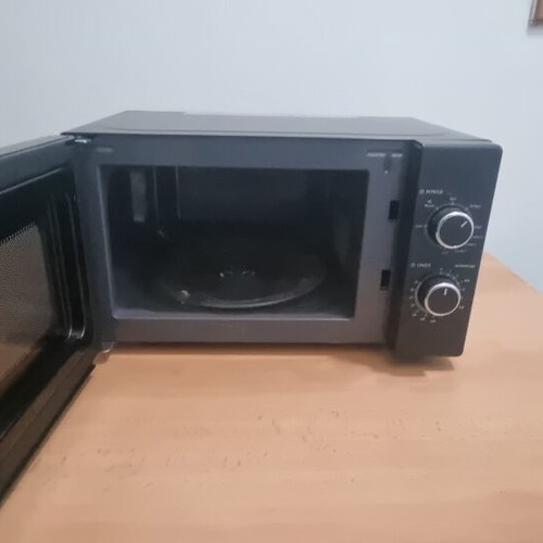 Groovy microwave oven