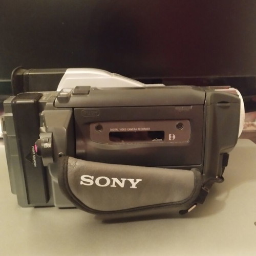 Sony Handycam DCR-TRV820E digital video camera used with printer, battery, charger
